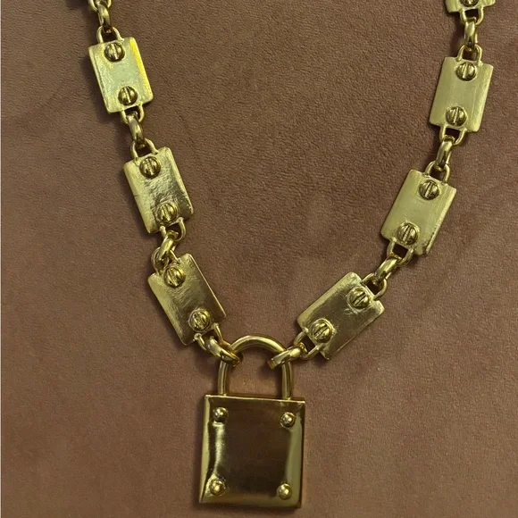 Kenneth Jay Lane KJL Padlock Necklace 23” Chain Gold Tone Statement Vintage 80s - Picture 2 of 6